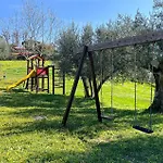 Apartment 1 Bedroom Awesome In *