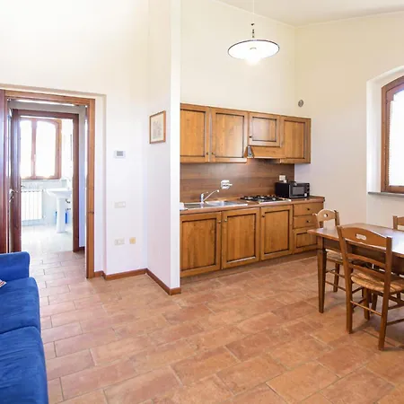 Apartment 1 Bedroom Awesome In *