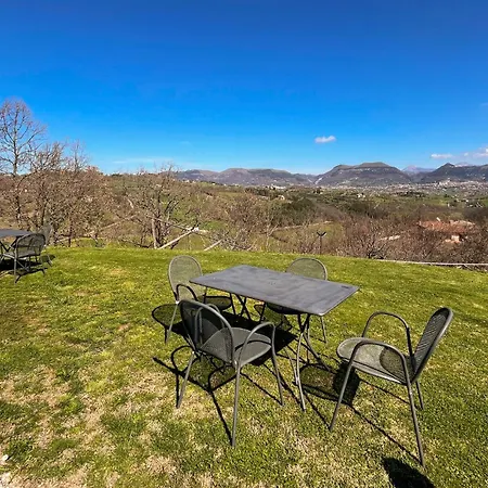 1 Bedroom Awesome In Apartment *